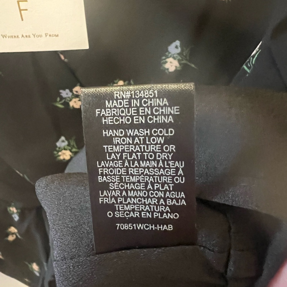 WAYF NWT black floral Ruffle Blouse XL - Picture 8 of 11